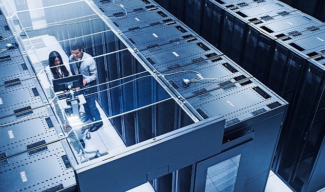 schneider-electric-yeni-nesil-kesintisiz-guc-kaynaklari-ile-surdurulebilirlige-katki-sunuyor.jpg