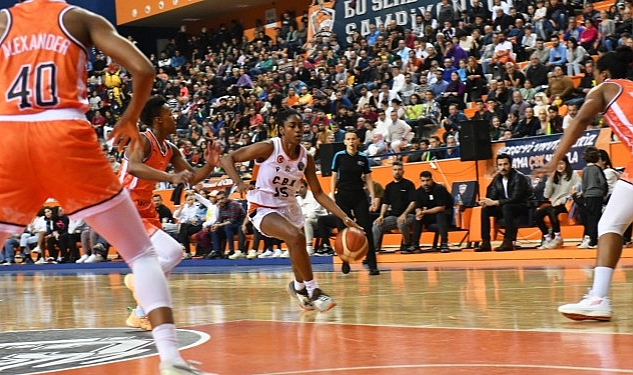 yenisehir-belediyesi-final-four-icin-dev-ekran-kuruyor.jpg