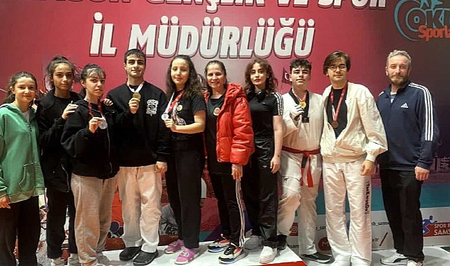 canikli-sporcular-madalyalari-sildi-supurdu.jpg