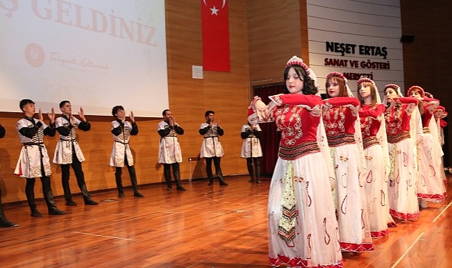 kecioren-halk-oyunlariyla-senlendi.jpg