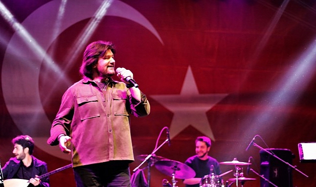 nevsehirde-ahmet-safak-coskusu.jpg