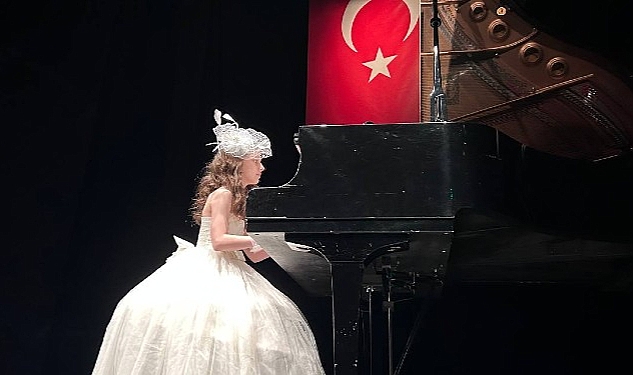 ogrencilerden-muhtesem-konser.jpg