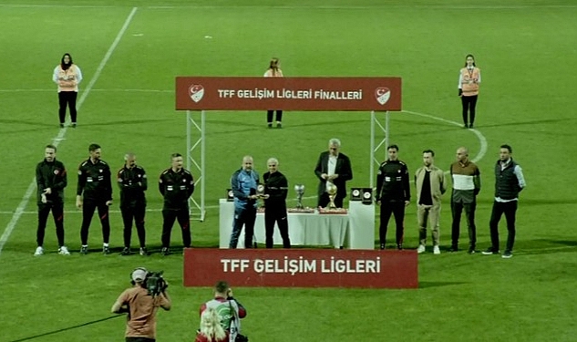 u19-elit-a-ligi-play-off-karsilasmalari-tamamlandi.jpg