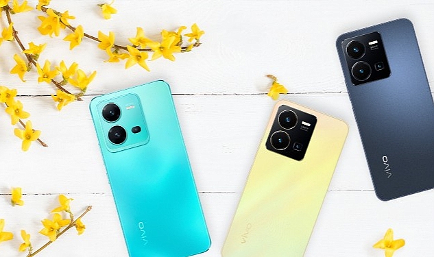 vivodan-baharin-coskusunu-ve-renklerini-yansitan-goz-alici-telefon-modelleri-y35-ve-v25-5g.jpg