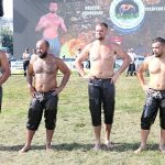 15-sekapark-altinkemer-yagli-gureslerinde-baspehlivan-orhan-okulu.jpg