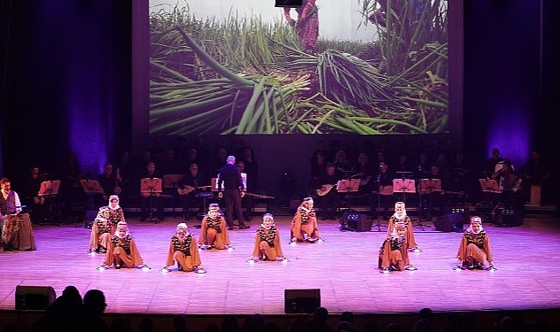 anadoluda-kadin-olmak-muzikali-seyirci-ile-bulustu.jpg