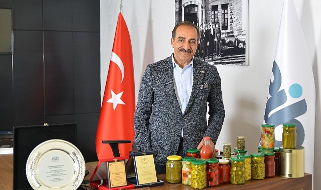 arastirmalarin-sonucu-turkiye-ekonomisinin-ihracatta-kur-fiyat-rekabeti-degil-distan-alinani-disa-satmaya-dayali-bir-ekonomik-ozellige-sahip-oldugunu-gosteriyor.jpg