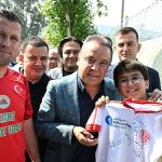 ciftci-kupasinin-baslama-vurusunu-baskan-bocek-yapti.jpg