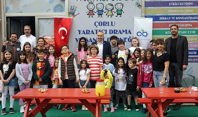 corlu-tiyatro-festivali-sona-erdi.jpg