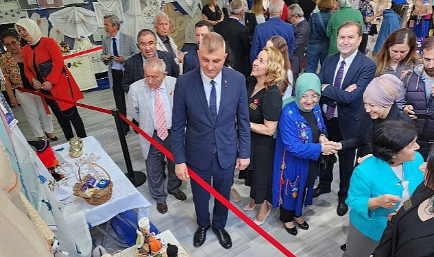golcuk-beleidyesi-sanat-galerisinde-karma-sergiler-suruyor.jpg