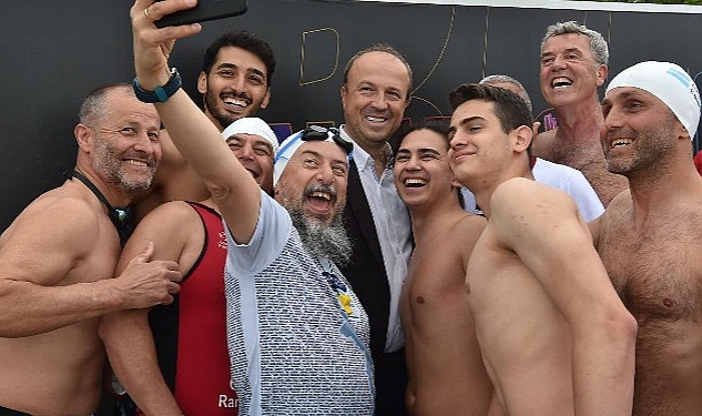 iklim-krizine-farkindalik-olusturmak-icin-pedal-cevirdiler-kostular-yuzduler.jpg
