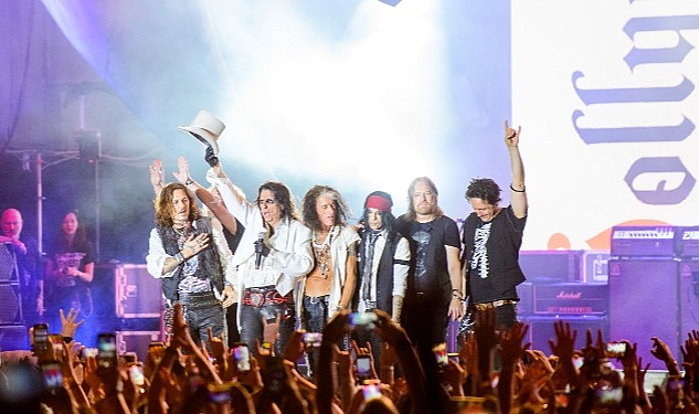 istanbulda-hollywood-vampires-ruzgari-esti.jpg