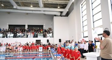 Kartepe'de 245 Minik yüzücü mücadele etti