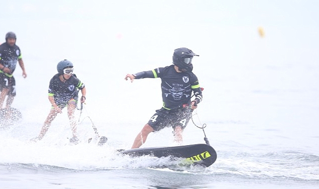kocaelide-turkiye-su-jeti-ve-flyboard-sampiyonasi-heyecani-basladi.jpg