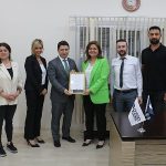 ozon-tekstil-ck-enerji-camlibel-elektrik-araciligi-ile-yesil-enerji-sertifikasi-aldi.jpg