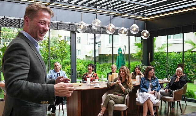 saglik-yonetiminde-yaz-aylarinin-etkisi-ve-bolgesel-incelme-konusuldu.jpg