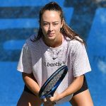 turk-kadin-sporcu-zeynep-sonmez-wimbledonda.jpg