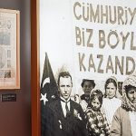 ankaraya-yakisir-sergi-yasasin-cumhuriyet.jpg