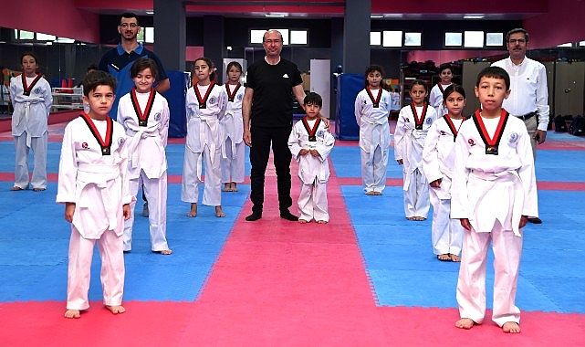 baskan-pekyatirmacidan-yaz-spor-okullari-ogrencilerine-ziyaret.jpg