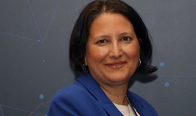 bilisimin-gelecegi-bulut-yapay-zeka-ve-siber-guvenlik-yatirimlarinda.jpg