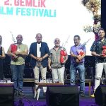 dizi-ve-sinema-dunyasinda-kadinin-yeri-tartisildi.jpg