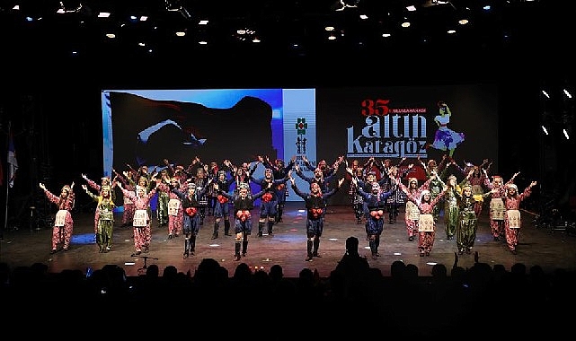 inegol-belediyesi-halk-danslari-ekibi-bursa-festivaline-renk-katti.jpg