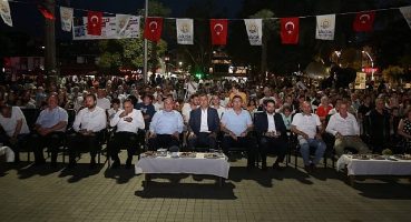 Muhteşem kafkas foklorü gölcük'ü hayran bıraktı
