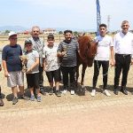 rahvan-atlar-degirmenderede-sampiyonluga-kostu.jpg