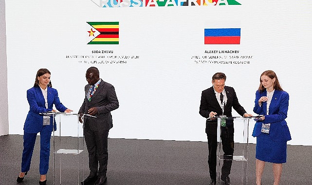rosatom-st-petersburgda-duzenlenen-rusya-afrika-ekonomik-ve-insani-forumunun-ikinci-zirvesinde-en-son-teknolojilerini-tanitti.jpg