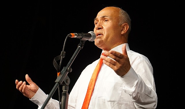 turk-halk-ozani-asik-veysel-kendi-turkuleriyle-yad-edildi.jpg