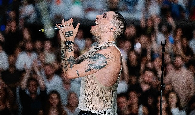 can-bonomodan-cosku-ve-enerji-dolu-konser.jpg