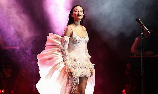 diva-bebe-harbiye-acikhavada-yildiz-gibi-parladi.jpg