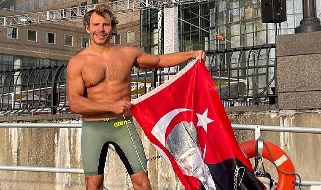 izmirli-emreden-abdde-zafer-kulaci.jpg