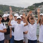 kahramanmarasli-cocuklar-turkiye-ukrayna-milli-basketbol-macinda-millileri-desteklemek-icin-istanbulda.jpg
