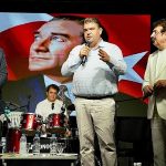 seferihisarda-zafer-bayrami-coskusu.jpg