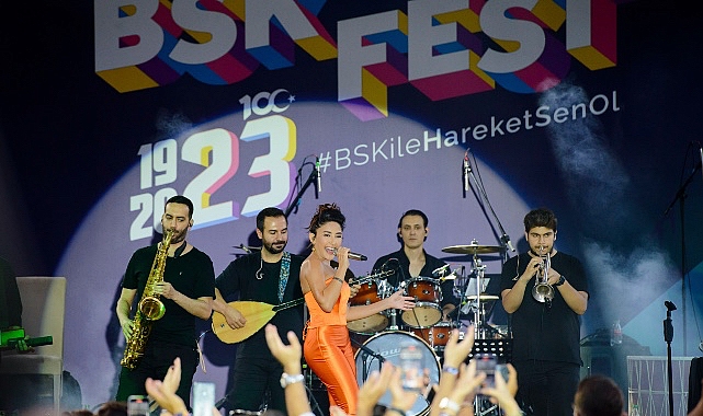 borusanlilar-borusan-spor-kulubu-festivalinde-cumhuriyetin-100-yilini-kutladi.jpg