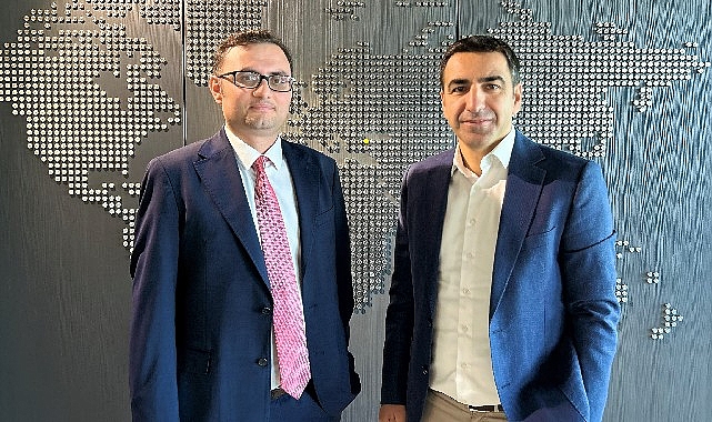 ey-turkiye-izmirdeki-gumruk-ve-kuresel-ticaret-ekibi-ile-ege-bolgesinde-hizmetlerini-genisletiyor.jpg