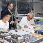gemlik-kitap-limani-edebiyatin-onemli-isimlerini-agirlamaya-devam-ediyor.jpg