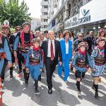 hur-efe-seref-uskup-sokaginda-101-yil-kutlamasi.jpg