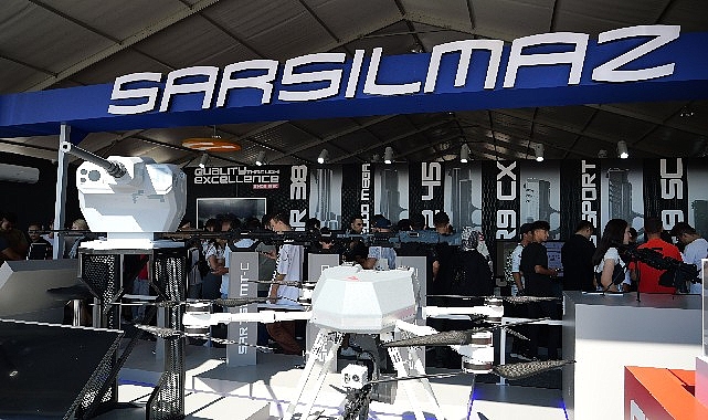sarsilmaz-izmir-teknofestte-sahnede.jpg