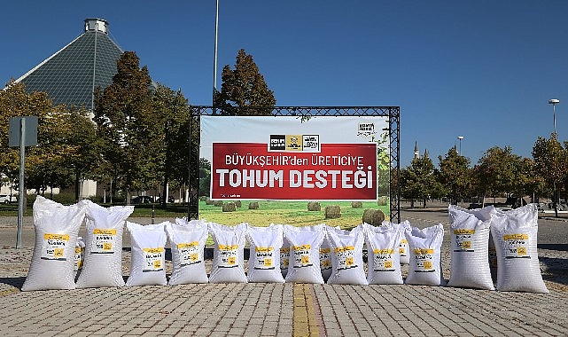 baskan-altay-sehrimize-ve-ulkemize-katki-saglayan-ciftcilerimizin-yaninda-olmaya-devam-edecegiz.jpg