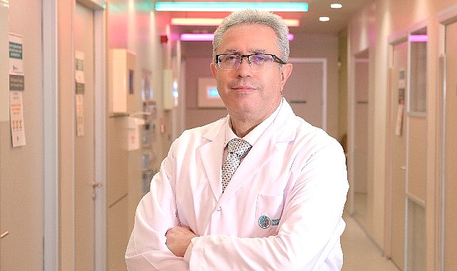 bilincsizce-tuketilen-vitaminler-karacigeri-bozuyor.jpg