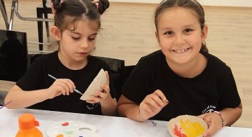 Çocuklar için 'Kağıt Hamurundan Kap Boyama Atölyesi'