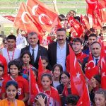 golcukte-ogrenciler-100-yil-coskusu-icin-kostu.jpg