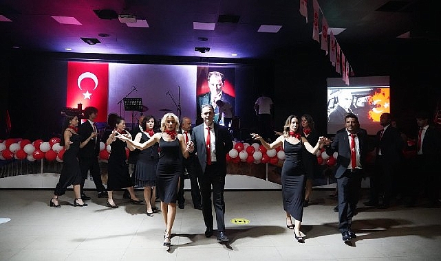 milasta-cumhuriyet-balosu-coskusu.jpg