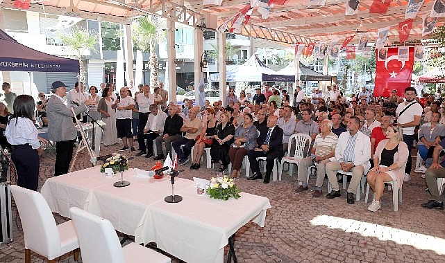 narlidere-belediyesi-2-kitap-kultur-gunleri-basladi.jpg