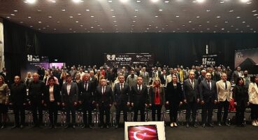 13. Antalya Kitap Fuarı 24 Kasım'da başlıyor