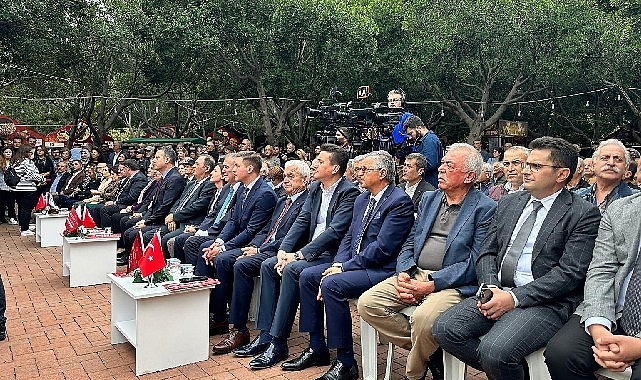 13-antalya-kitap-fuari-basladi.jpg