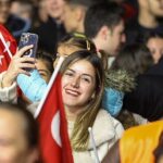 buyuksehir-manus-babayi-ulada-vatandaslarla-bulusturdu.jpg