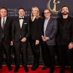 dunyada-ilk-kez-bir-turk-dizisinin-promiyeri-amerikada-yapildi-hollywoodda-sahsiyet-ruzgari-esti.jpg